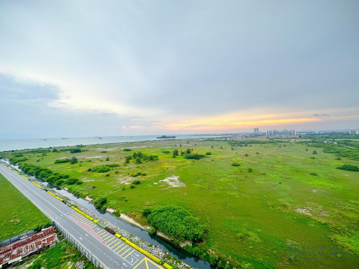 Amber Cove Melaka Sea View By Stayrene Esterno foto